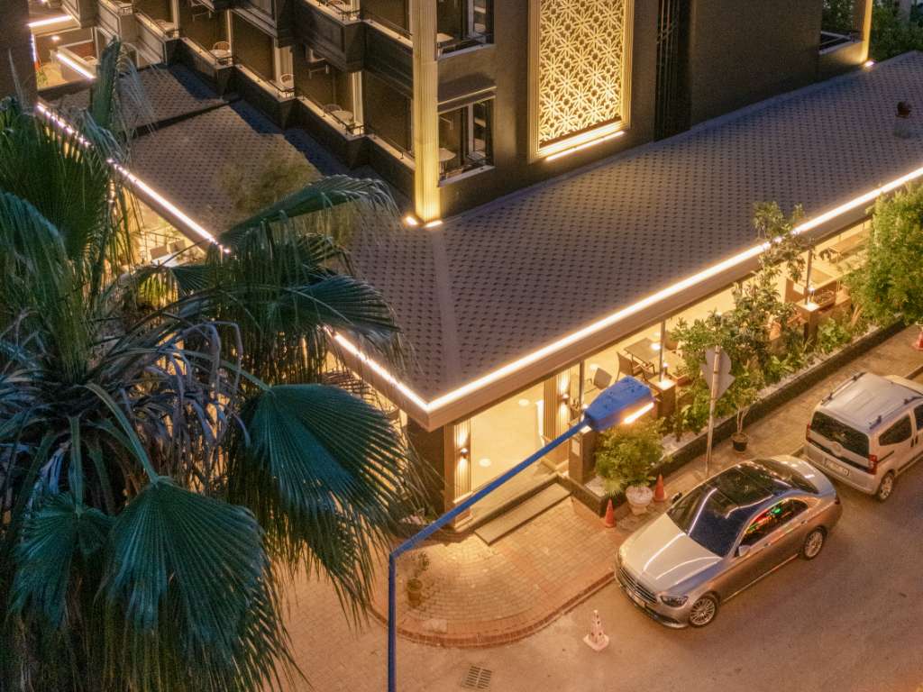Gaten utenfor hotellet