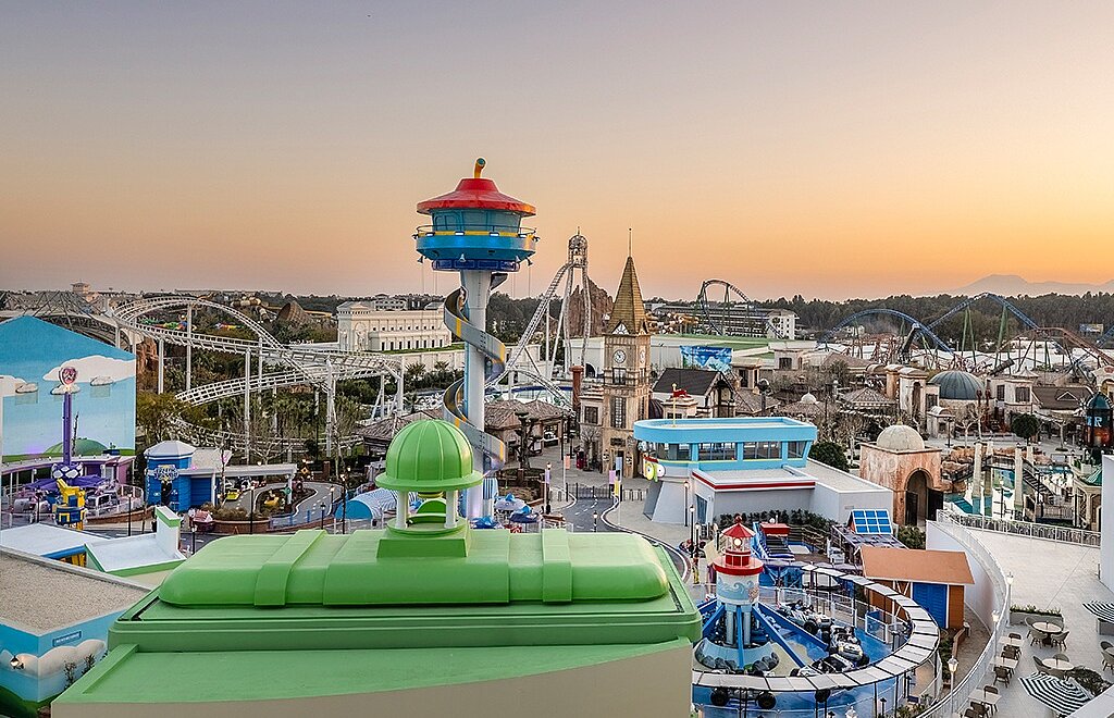 Utsikten over hotellområdet og Land of Legends